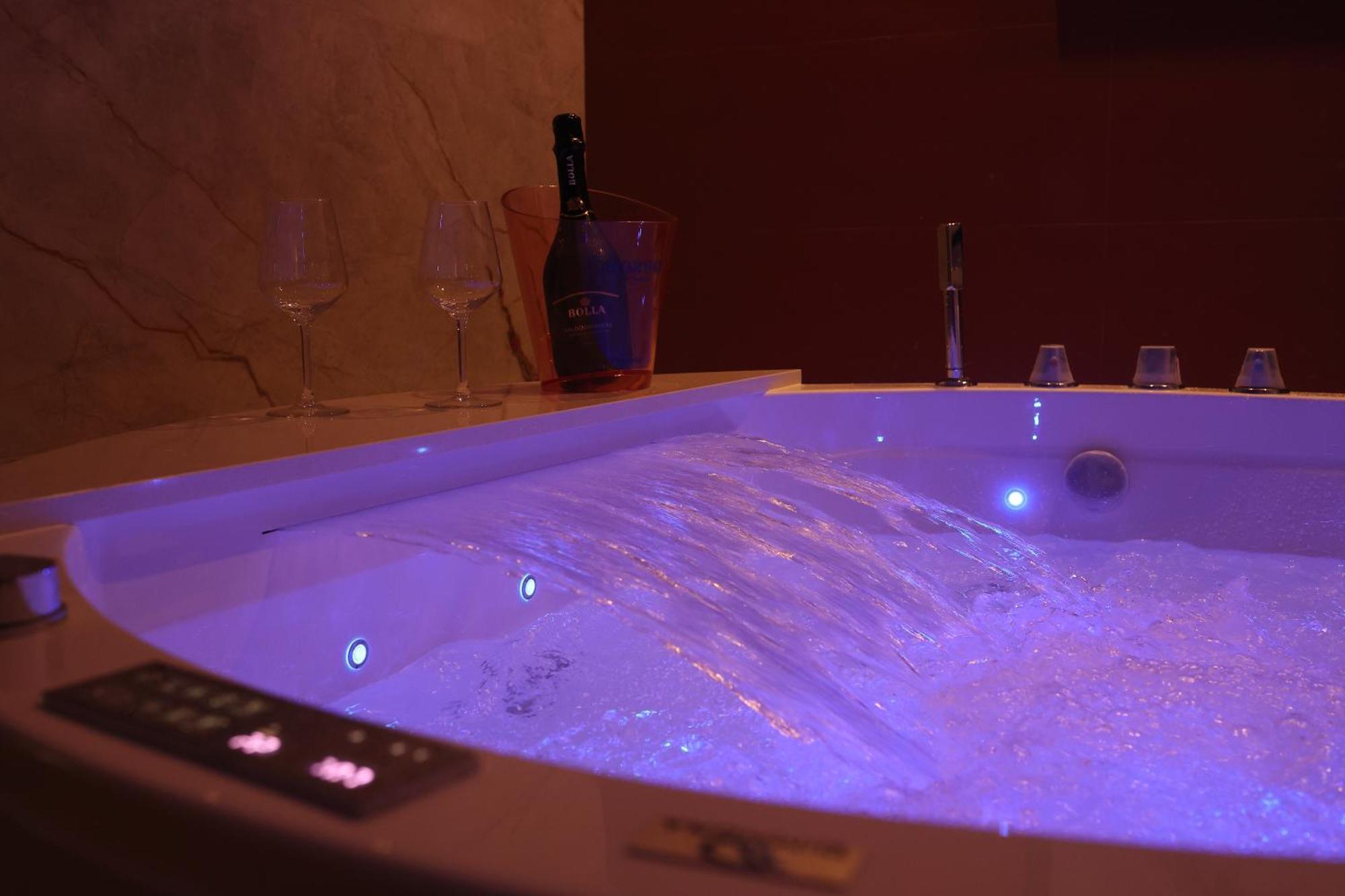 San Nicola Room E Spa グラヴィーナ・イン・プーリア エクステリア 写真