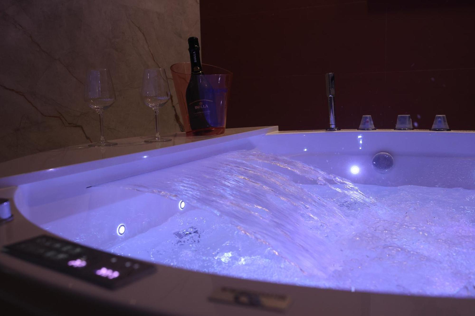 San Nicola Room E Spa グラヴィーナ・イン・プーリア エクステリア 写真